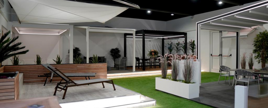 Gruppo Esse — Showroom